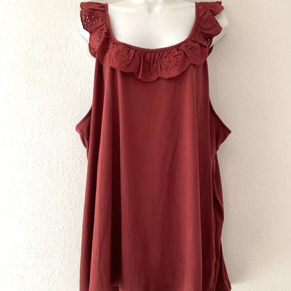NEW CATO LACE COLLOR SLEEVELESS PLUS TOP 26-28W - Picture 1 of 8